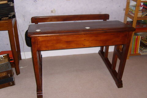 bureau d ecollier d epoque 80 Saint-Jean-de-Bonneval (10)