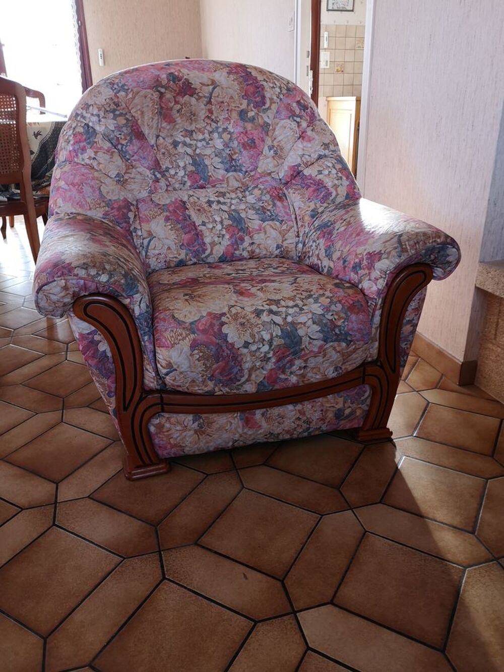canap&eacute; et 2 fauteuils Meubles
