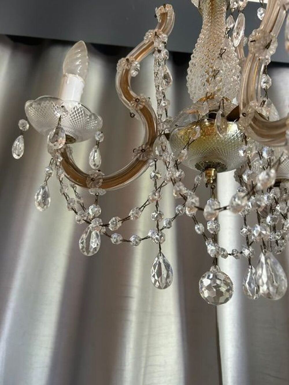 Luminaire &agrave; pampilles, 3 bras, vintage Décoration