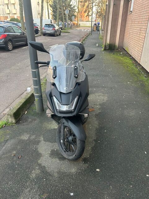 Scooter KYMCO 2024 occasion Poissy 78300