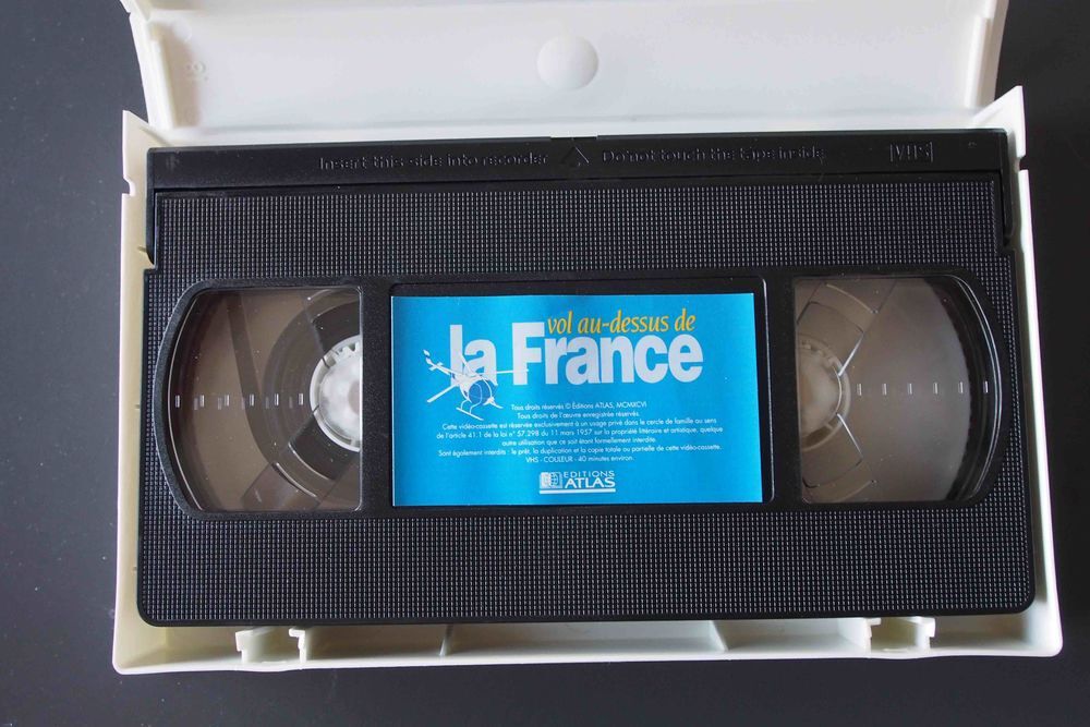Vol au-dessus de la France, DVD et blu-ray