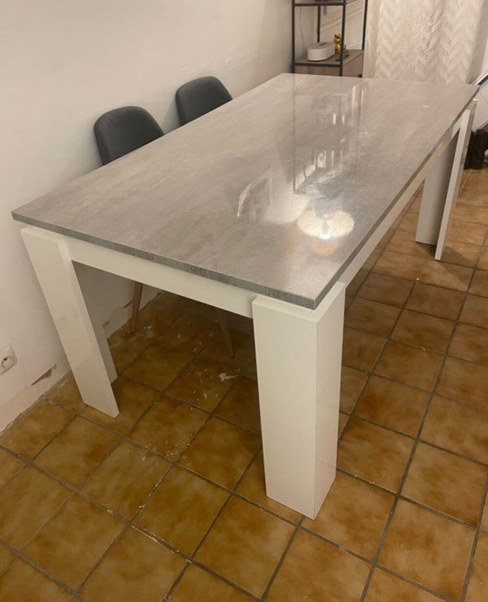 Table &agrave; manger Meubles
