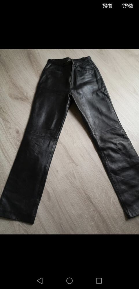 Pantalon en vritable cuir noir  30 Trie-Chteau (60)