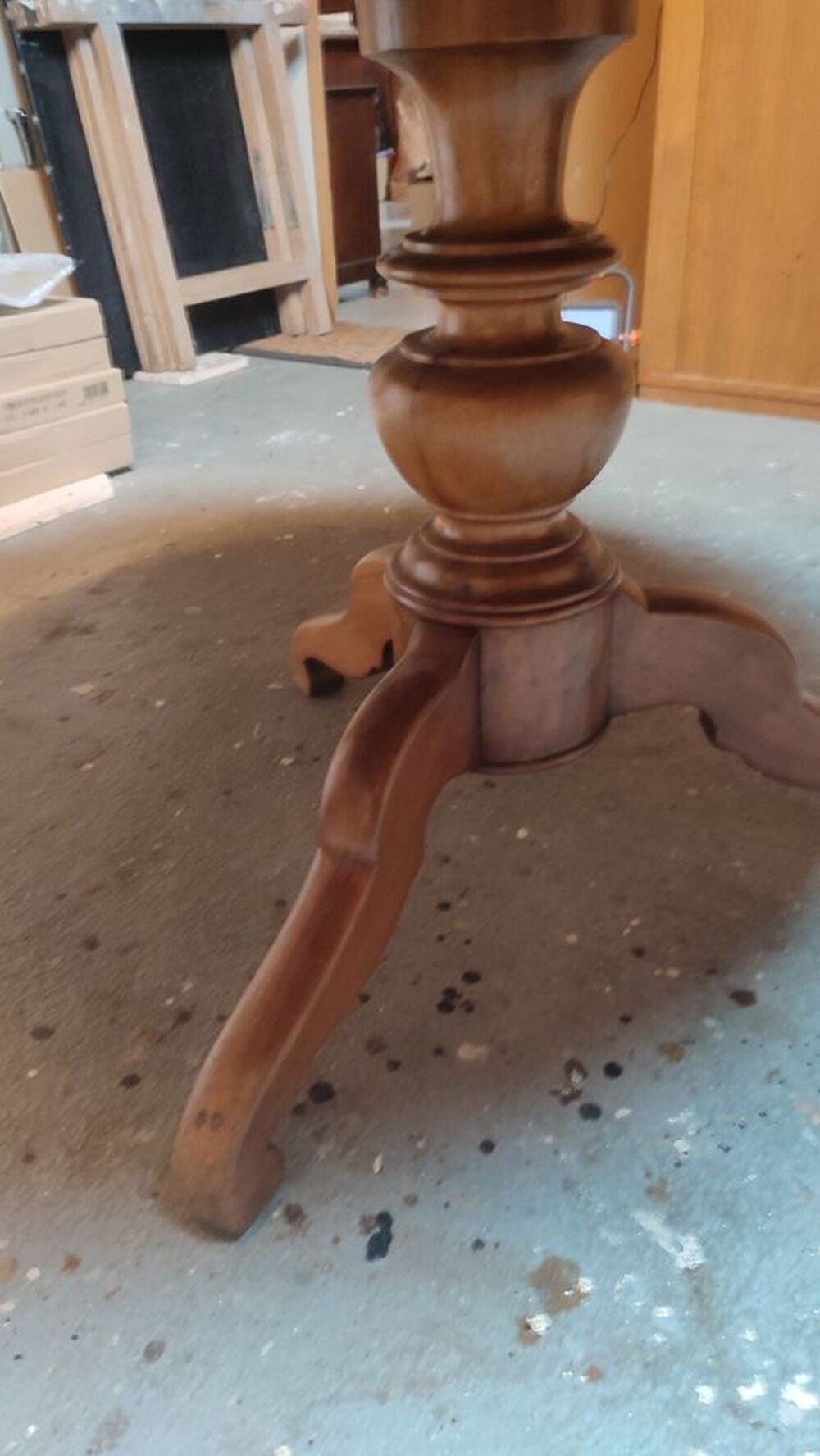 Table ronde ancienne Meubles