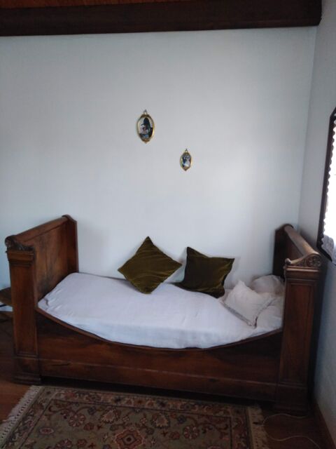 lit de repos ou lit d'enfant 0 Saint-Jean-de-Braye (45)