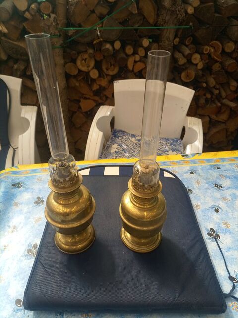 2 LAMPES VINTAGES Toulon (83)