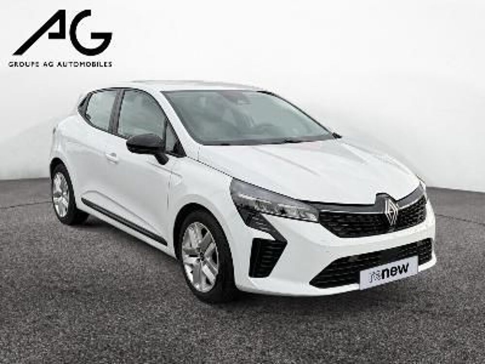 Clio IV CLIO SOCIETE TCE 100 GPL EVOLUTION REVERSIBLE 2024 occasion 08000 Charleville-M&eacute;zi&egrave;res