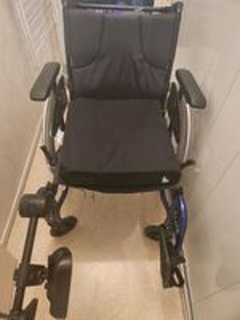   Fauteuil roulant manuelle occation 