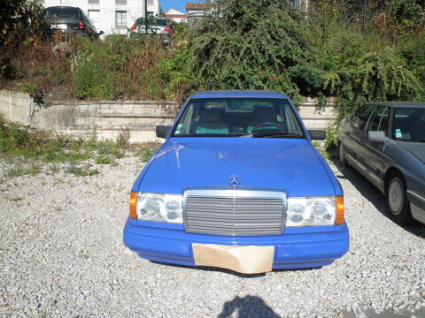 Mercedes 300 D 4-Matic 1989 occasion Saint-Etienne 42100