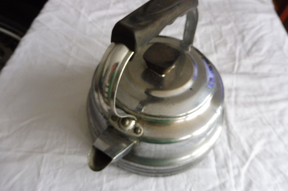 Bouilloire ancienne Electroménager