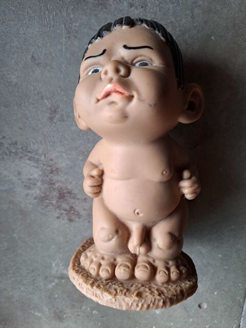 figurine poupon 30 Montceaux-ls-Provins (77)