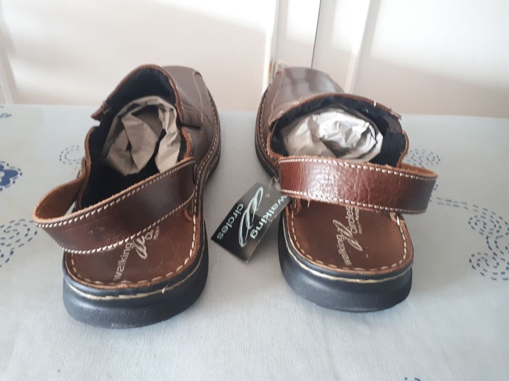 Sandales sabots homme NEUVES AVEC ETIQUETTE - 44 Chaussures