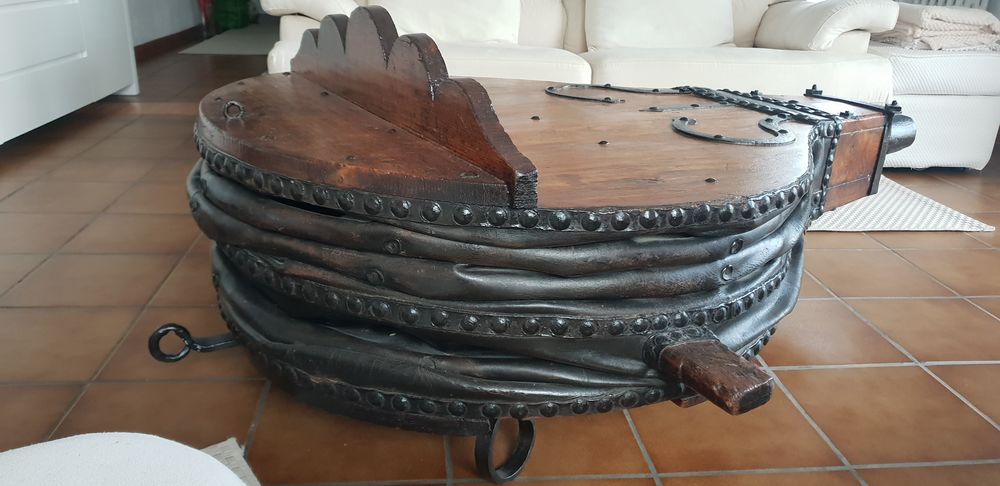 soufflet de forge Meubles