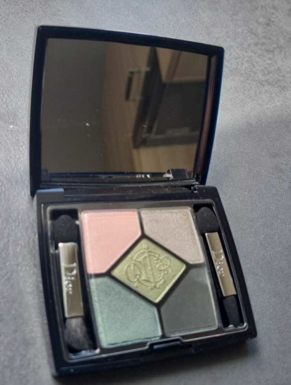 Palette maquillage Dior. N466. Neuve Bijoux et montres