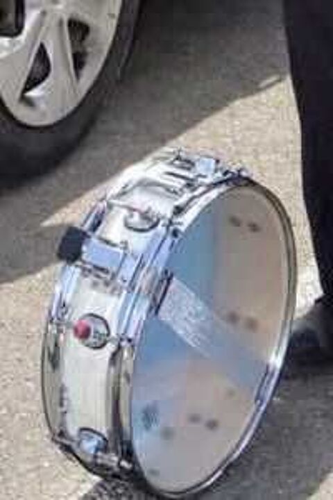 Recherche pour achat caisse claire 14 x 3 drumtech 100 Chalo-Saint-Mars (91)