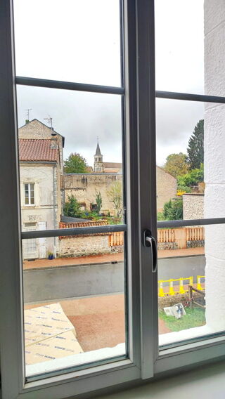  Appartement à louer 2 pièces 60 m² Piégut-pluviers