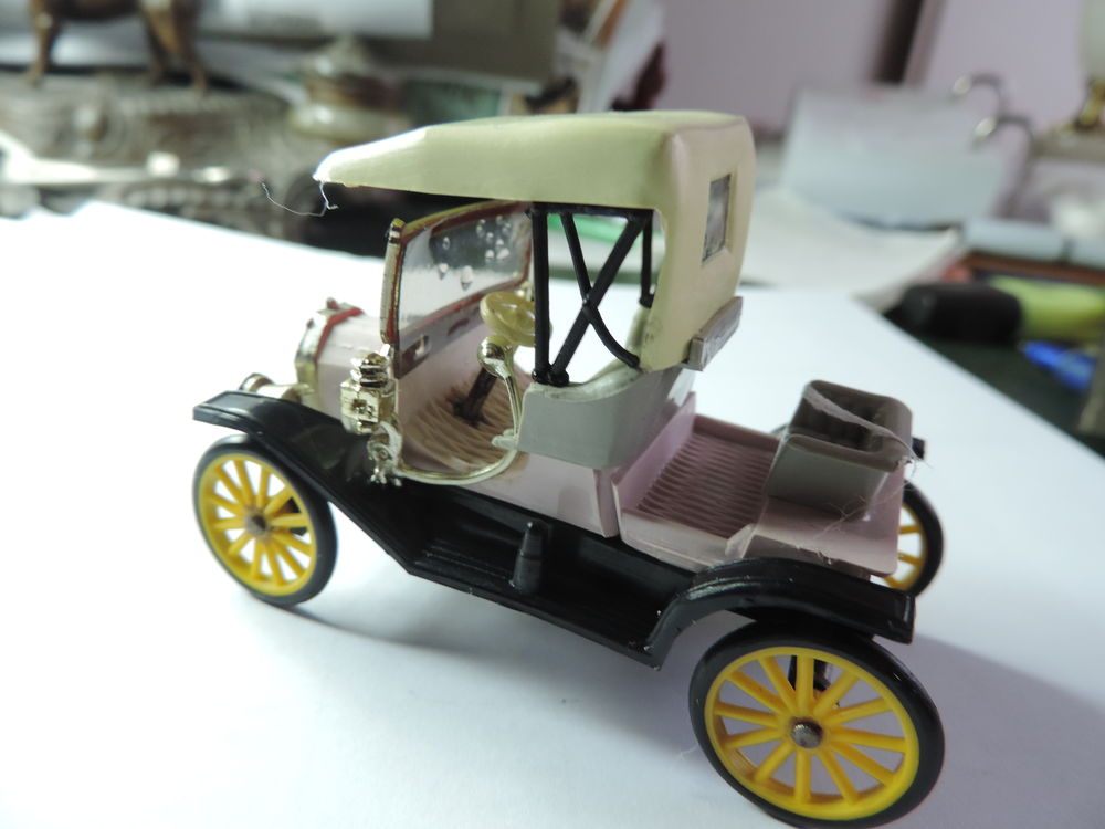 MINIALUXE - FORD T - 1907 - Ech. 1/43 &egrave;me. 