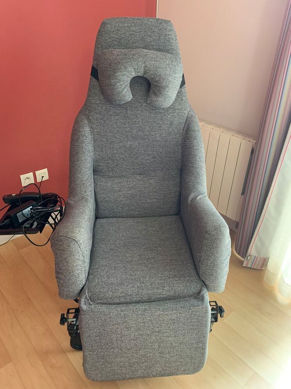 Fauteuil coquille &eacute;lectrique Meubles