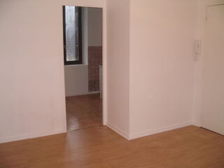  Appartement à vendre 1 pièce 23 m² Ozoir-la-ferrière