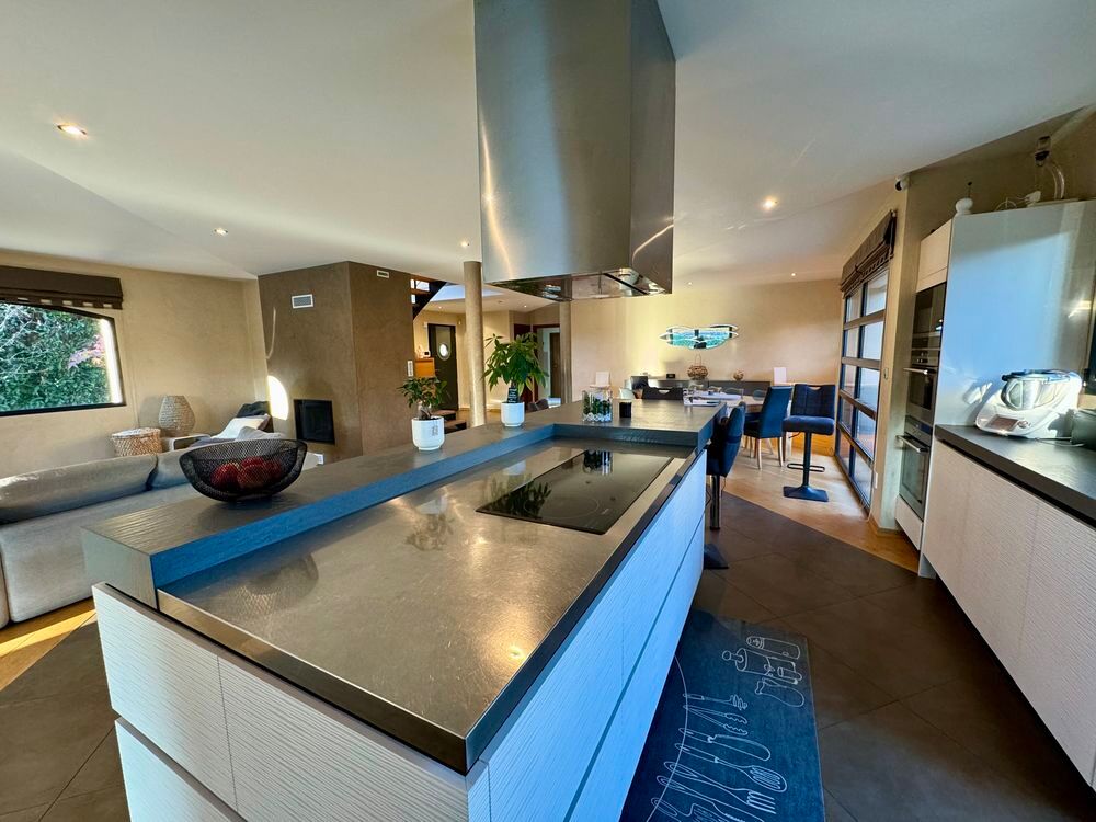  vendre  Villa Prvessin-Mons (01280)