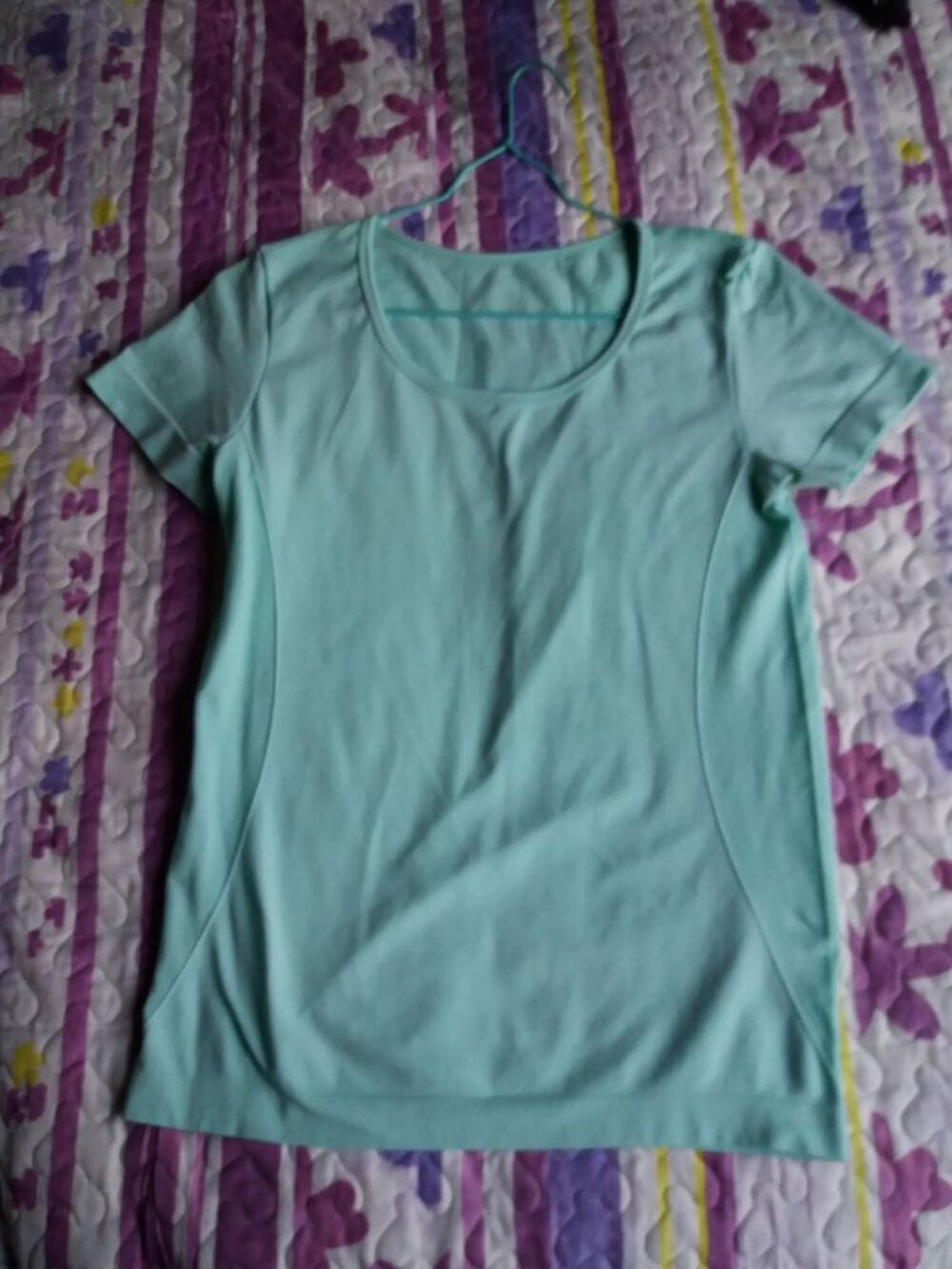 Tee-shirt vert sport Vêtements