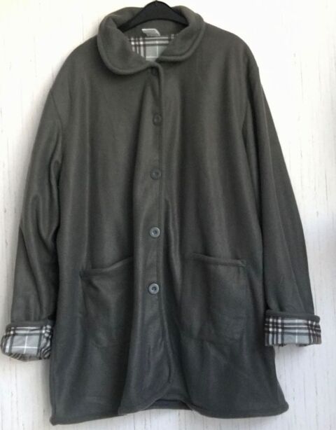 V�tement femme taille  54/56 5 Lannion (22)