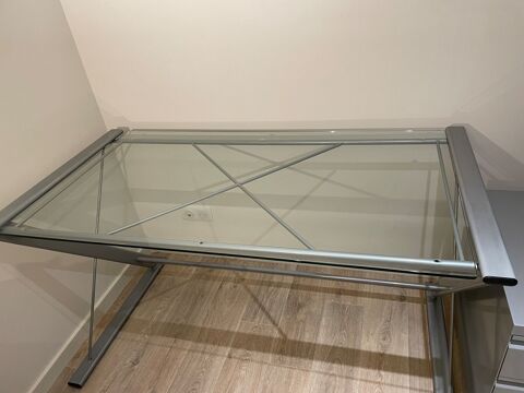 Bureau en verre structure mtal 20 Chambourcy (78)