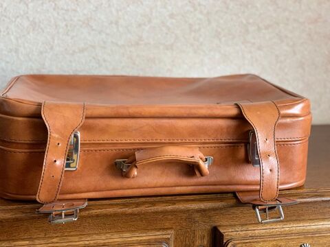 valise vintage 40 Rombies-et-Marchipont (59)