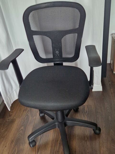 Fauteuil bureau 35 Ch�telaillon-Plage (17)