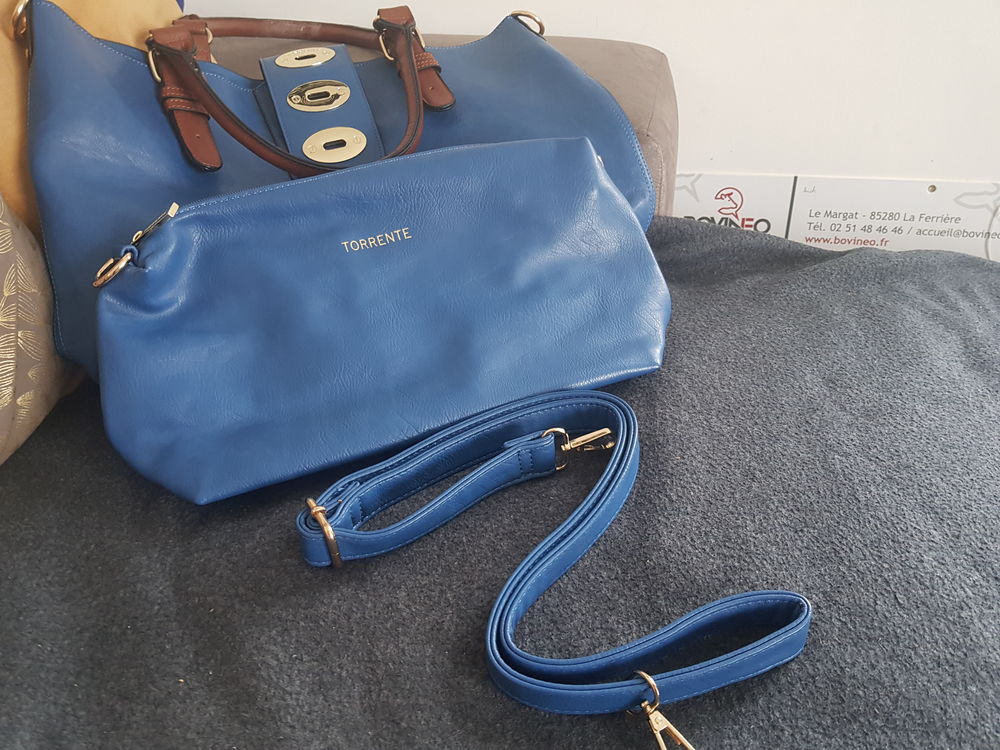 SAC BLEU MARQUE TORRENTE Maroquinerie