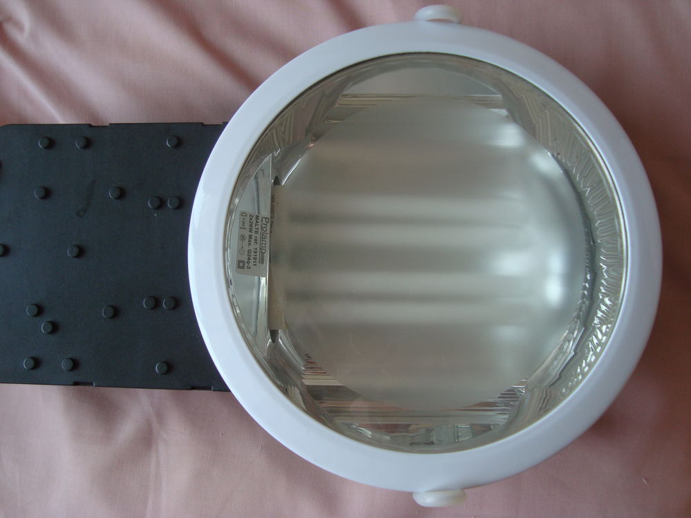 SPOTS ENCASTR&Eacute;S PROLAMP Bricolage