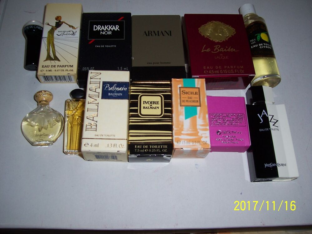 Miniature flacon parfum neuf 