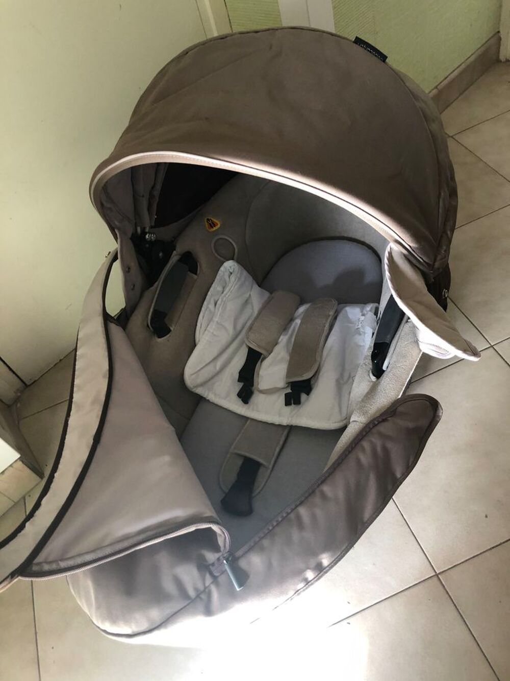 Nacelle Loola B&eacute;b&eacute; Confort Puriculture