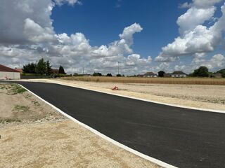 Vente Terrain TERRAIN VIABILISE DISPO DE SUITE ST LYE Saint-lyé