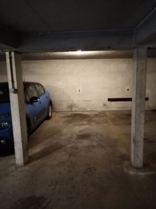  Parking / Garage  louer 9 m