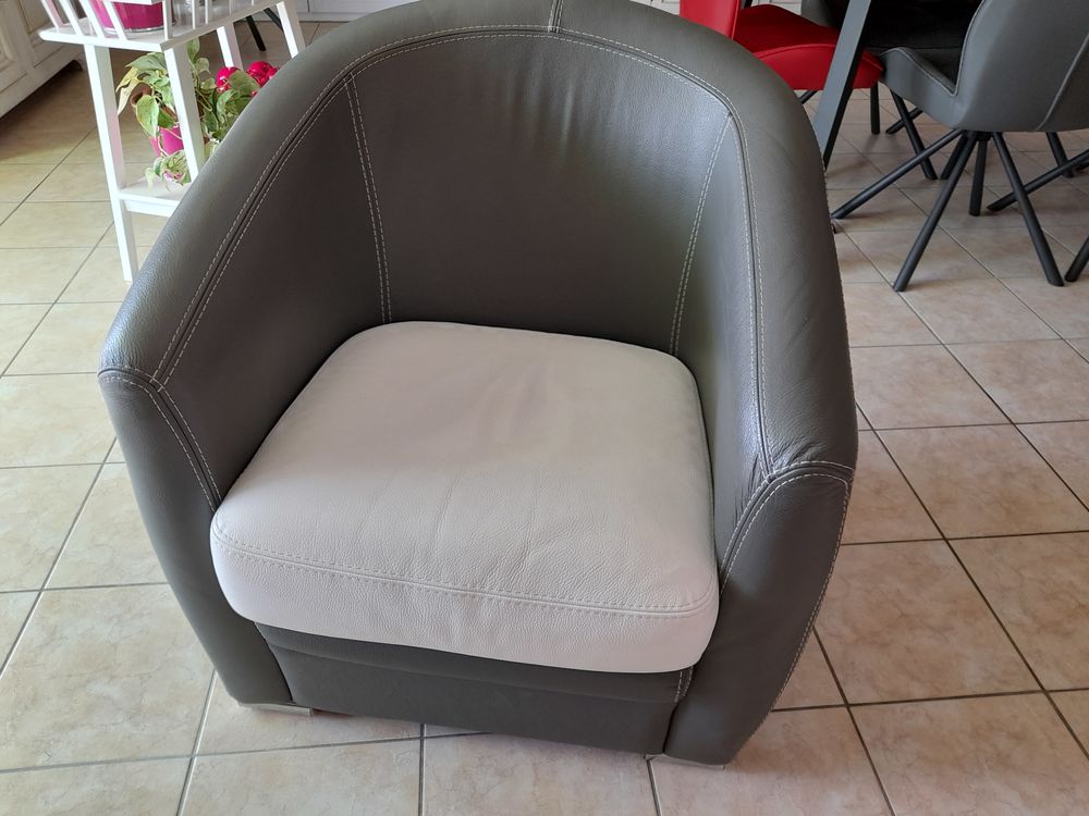 FAUTEUIL CLUB CUIR VACHETTE GRIS/BLANC Meubles