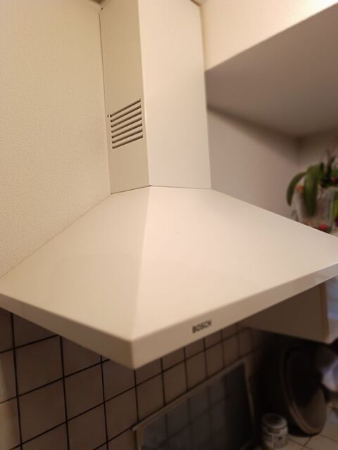 Hotte aspirante  Bosh aux dimensions de 90 x 50. 45 Briare (45)