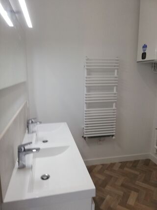  Appartement à louer 3 pièces 70 m²