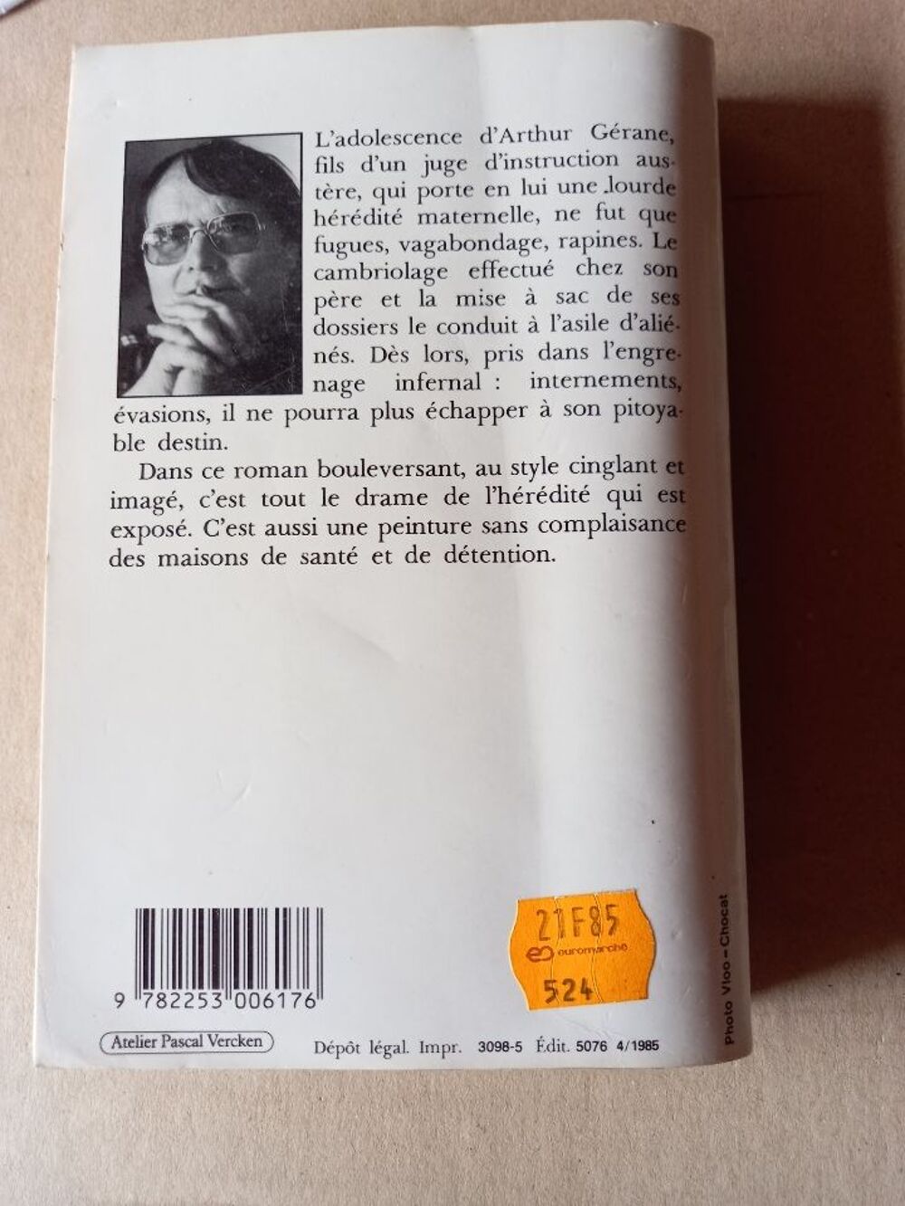 Livre "La t&ecirc;te contre les murs" d'Herv&eacute; Bazin Livres et BD