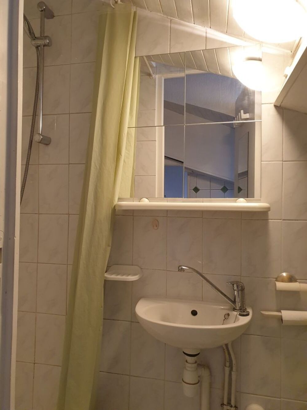 Location Appartement STUDIO MEUBLÉ AU COEUR DU CENTRE VILLE Grenoble