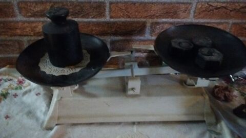 BALANCE de Menage bon �tat avec quelques poids 40e 40 Benfeld (67)