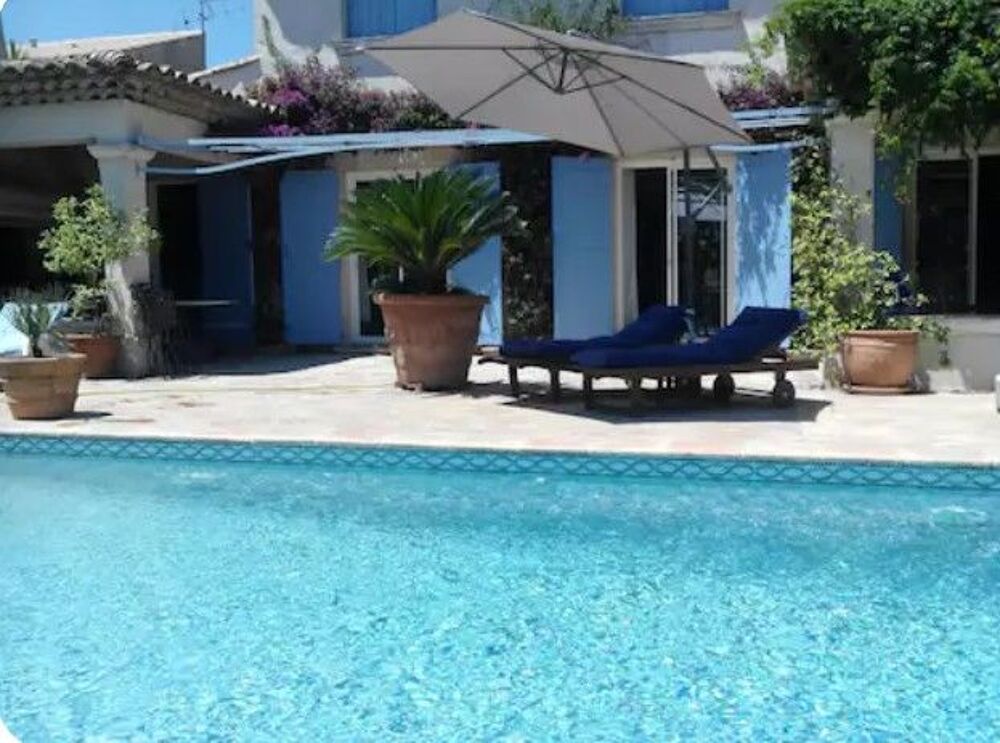   Villa magnifique de type traditionnel avec piscine Provence-Alpes-Côte d'Azur, Cogolin (83310)