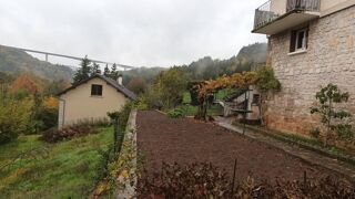  Maison à vendre 15 + pièces 270 m²