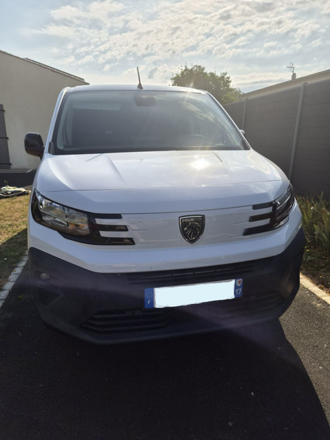 Peugeot Partner PARTNER FOURGON LONG 950 KG BLUEHDI 130 S&S BVM6 PREMIUM 2024 occasion Bussac-sur-Charente 17100