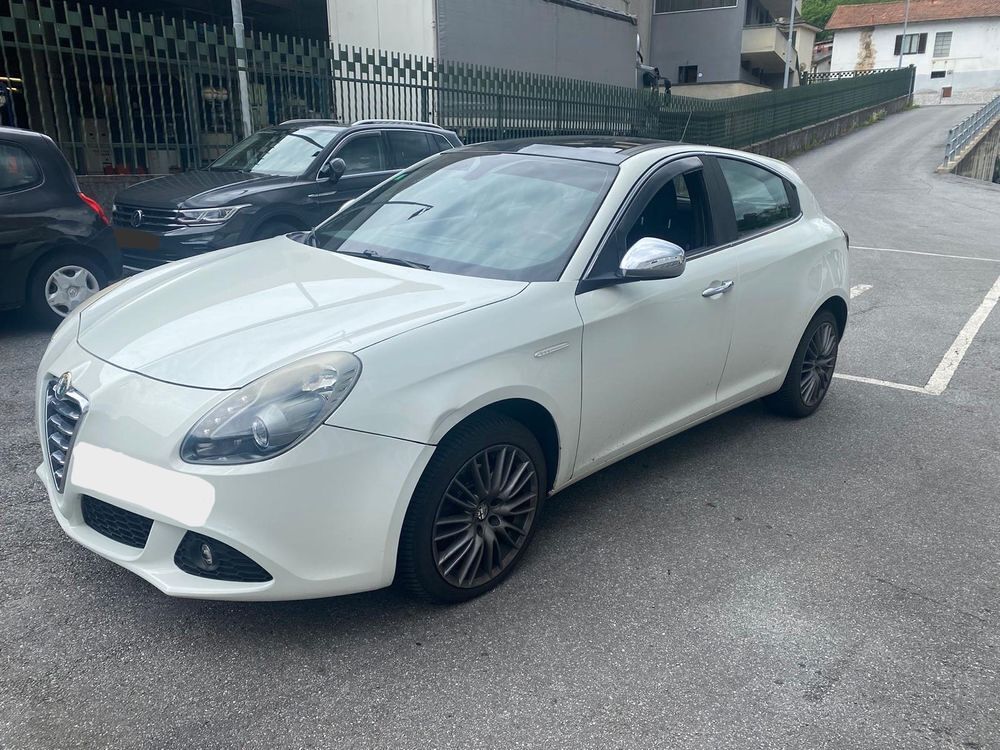Giulietta 2.0 JTDm 170 ch S&S Exclusive TCT 2013 occasion 83830 Bargemon