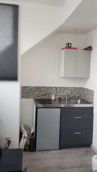  Appartement à louer 1 pièce 19 m² Versailles