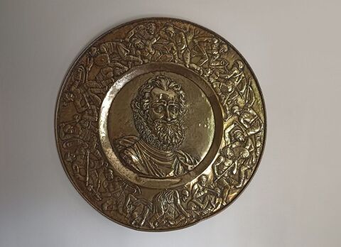GRAND PLATEAU EN CUIVRE REPOUSSE 50 Angers (49)