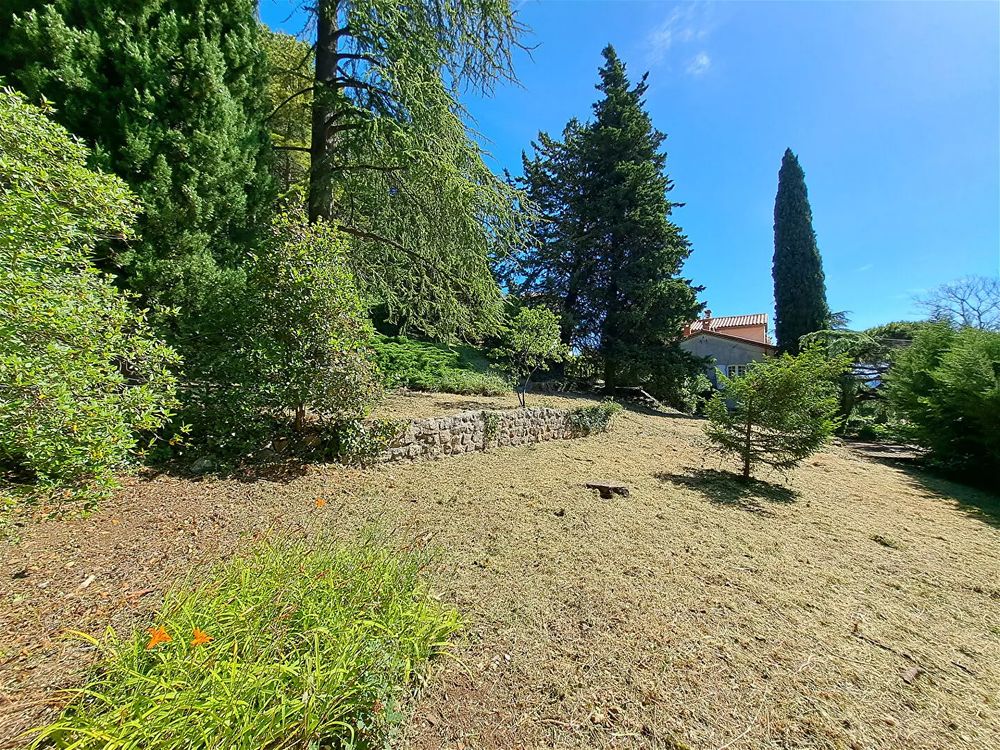 Vente Maison Privas. Maison familiale de caractère 200m2. Terrain 7500 m2 Privas