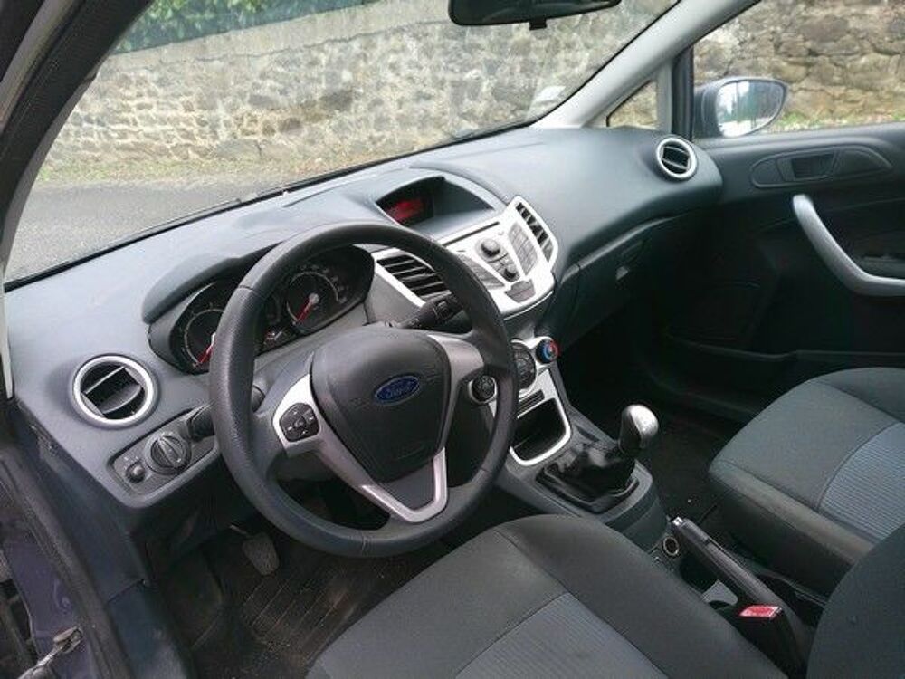 Fiesta 1.25 82 Trend 2012 occasion 42100 Saint-Etienne
