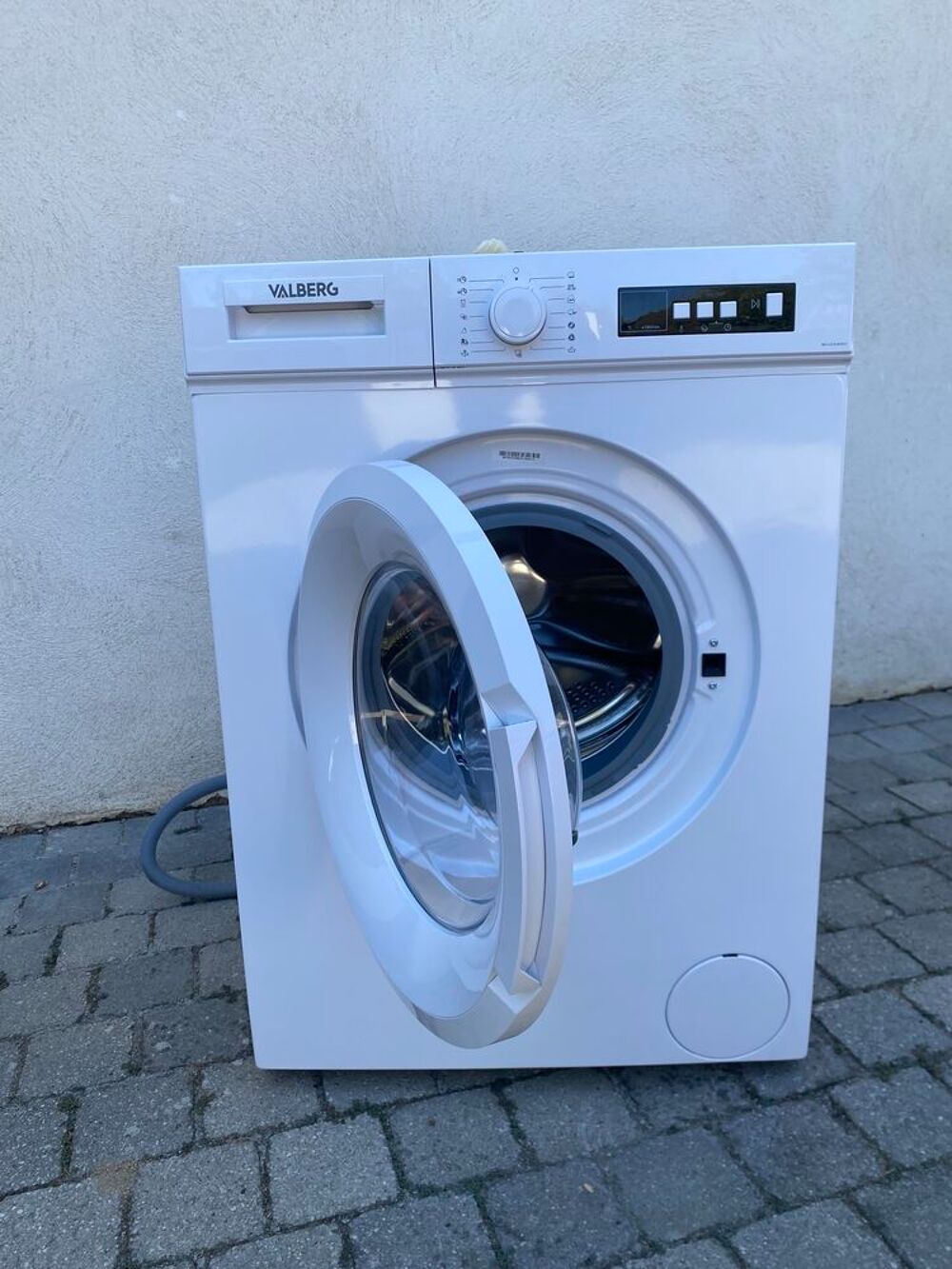Lave-linge VALBERG 6 kg - 1200 tr/min - Excellent &eacute;tat Electroménager
